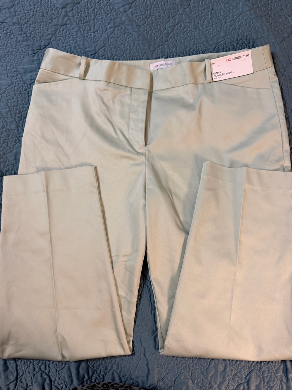 NWT-Liz Claiborne Olive Green Dress Pants
